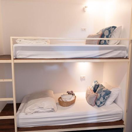 Oon Poshtel X Cafe Hostel Chiang Mai Luaran gambar
