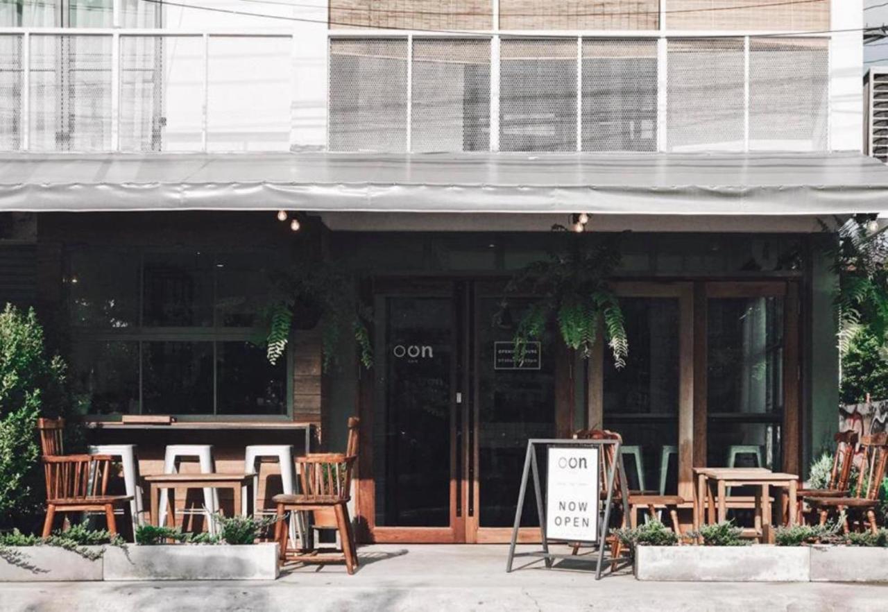 Oon Poshtel X Cafe Hostel Chiang Mai Luaran gambar