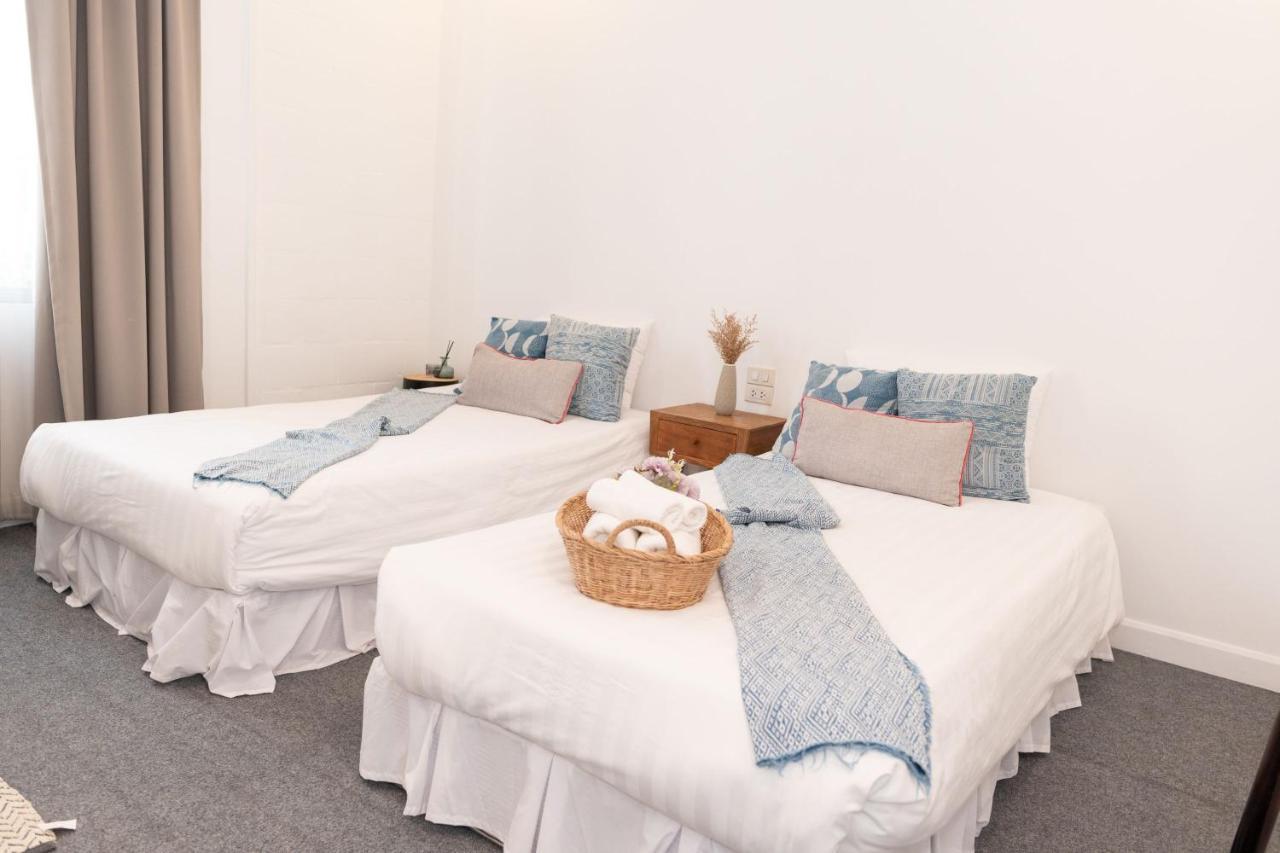 Oon Poshtel X Cafe Hostel Chiang Mai Luaran gambar