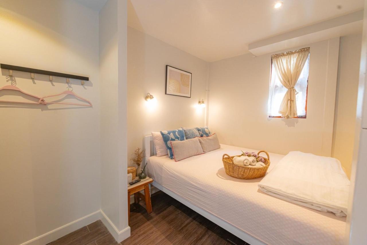 Oon Poshtel X Cafe Hostel Chiang Mai Luaran gambar